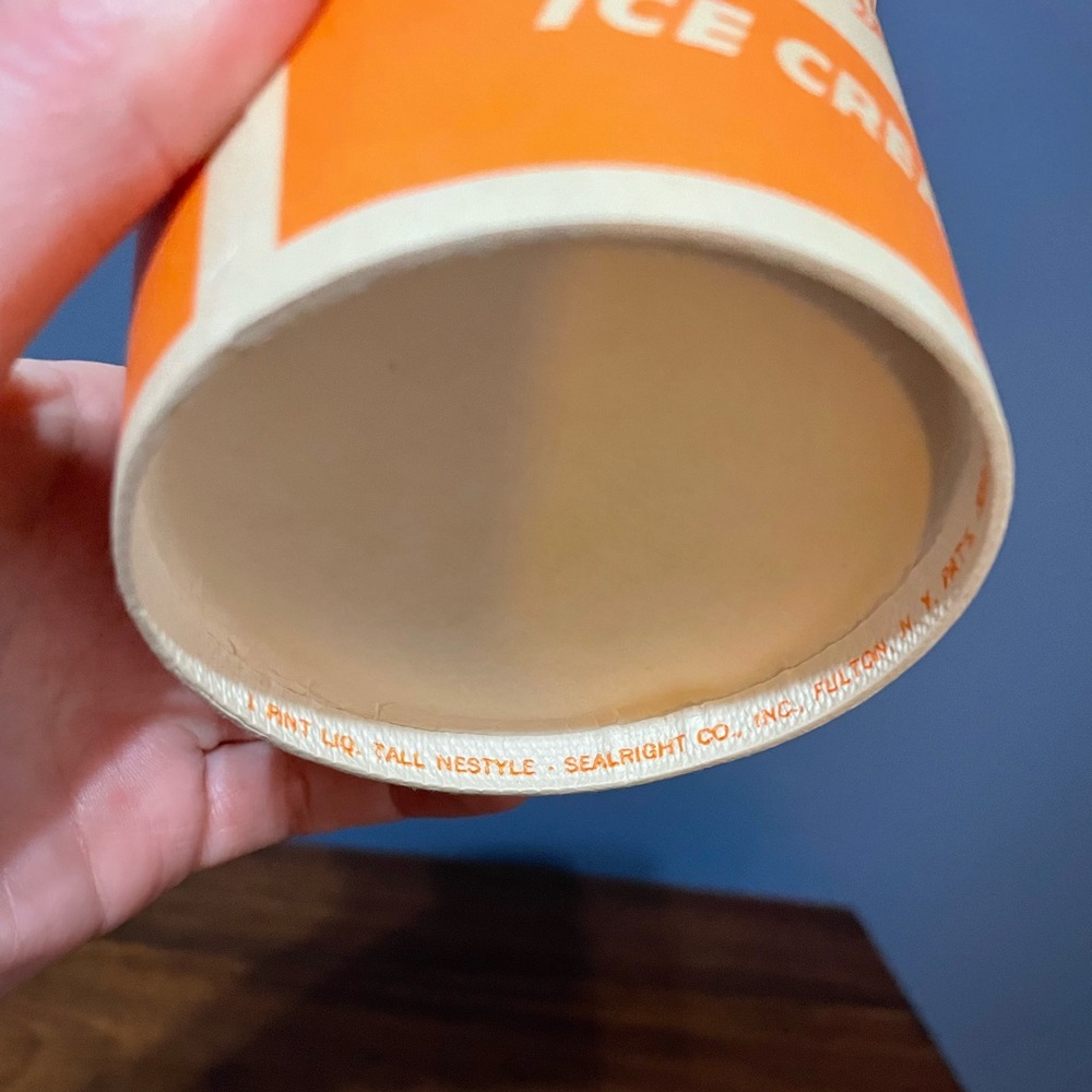 Vintage - Orange Farms Dairy Ice Cream Carton, Orange PA 🍊 - Picture 7 of 8